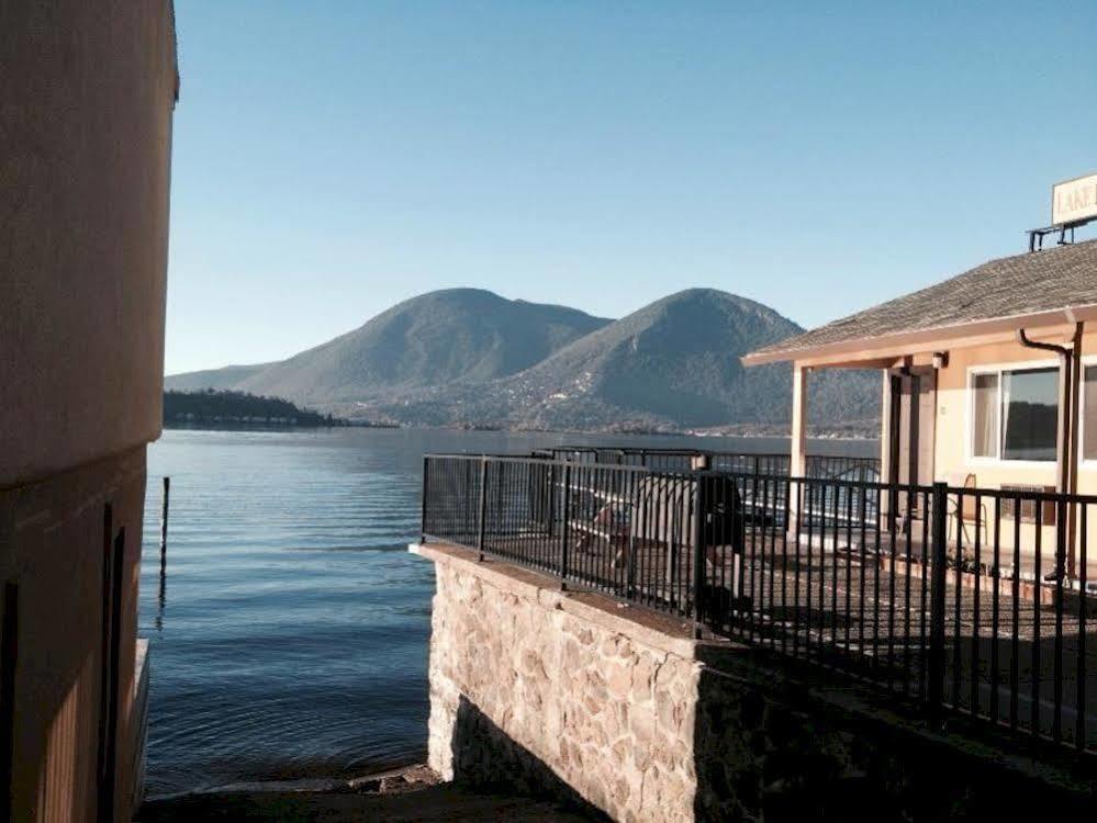Lake Marina Motel 3*